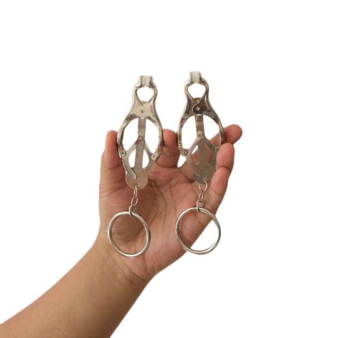 Hestia Clover Nipple Clamps with Metal Ring