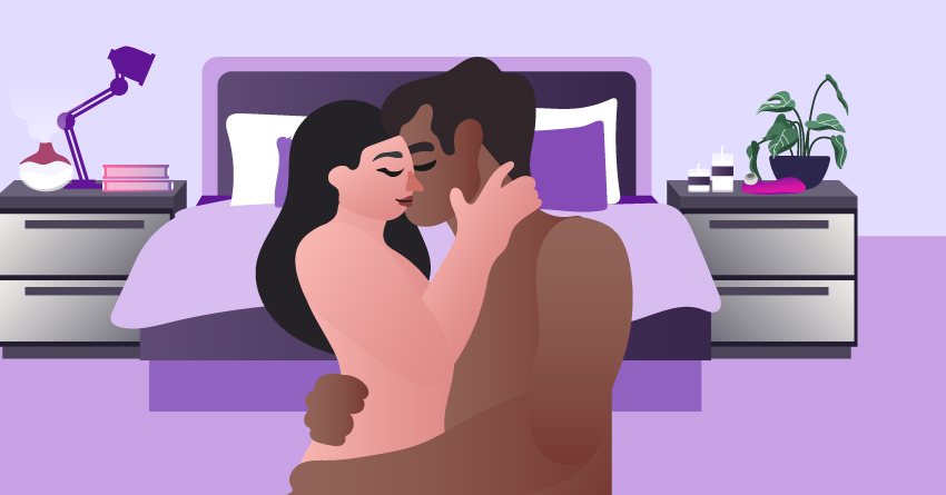 Naked couple kissing. 