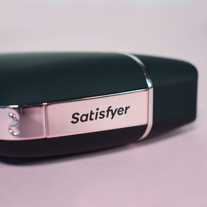Satisfyer Love Triangle