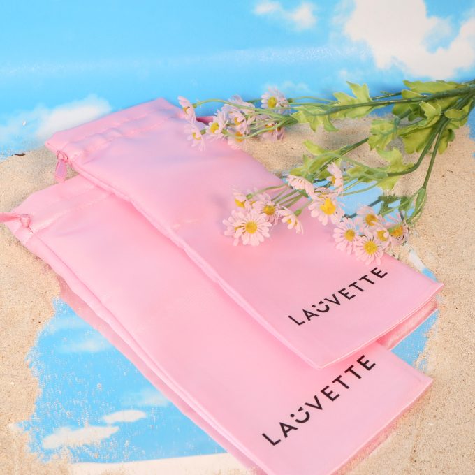 Lauvette Pouch Lifestyle (Medium)