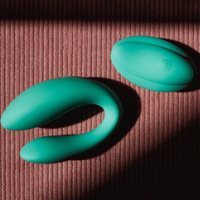 Helen Remote-Controlled Couple Vibrator