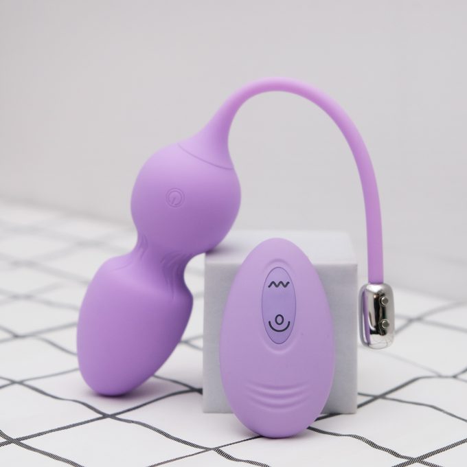 Victoria Vibrating Kegel Ball