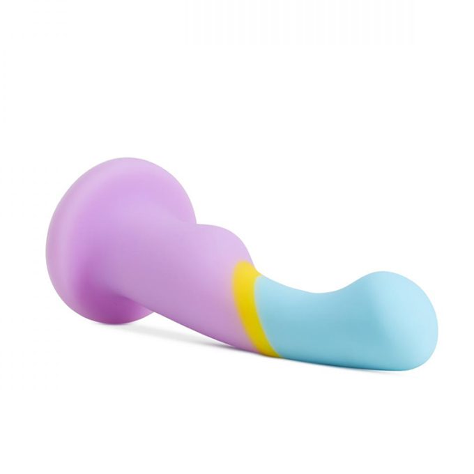 Avant Heart of Gold Silicone Dildo