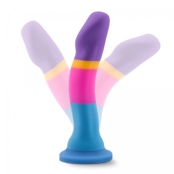 Avant Hot' N' Cool Silicone Dildo
