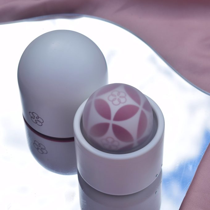 Iroha Temari Hana Clitoral Vibrator