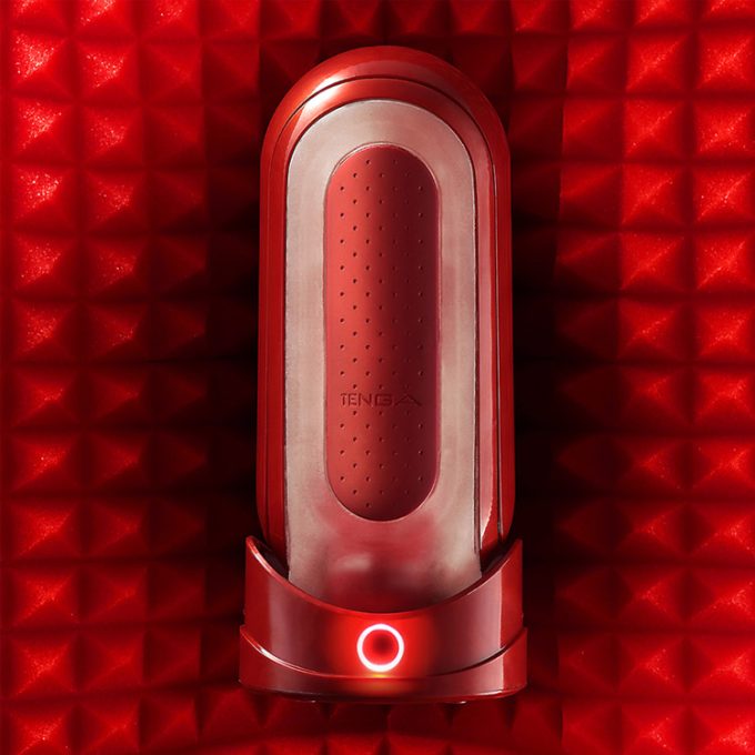 Tenga Flip Zero Red & Warmer Set